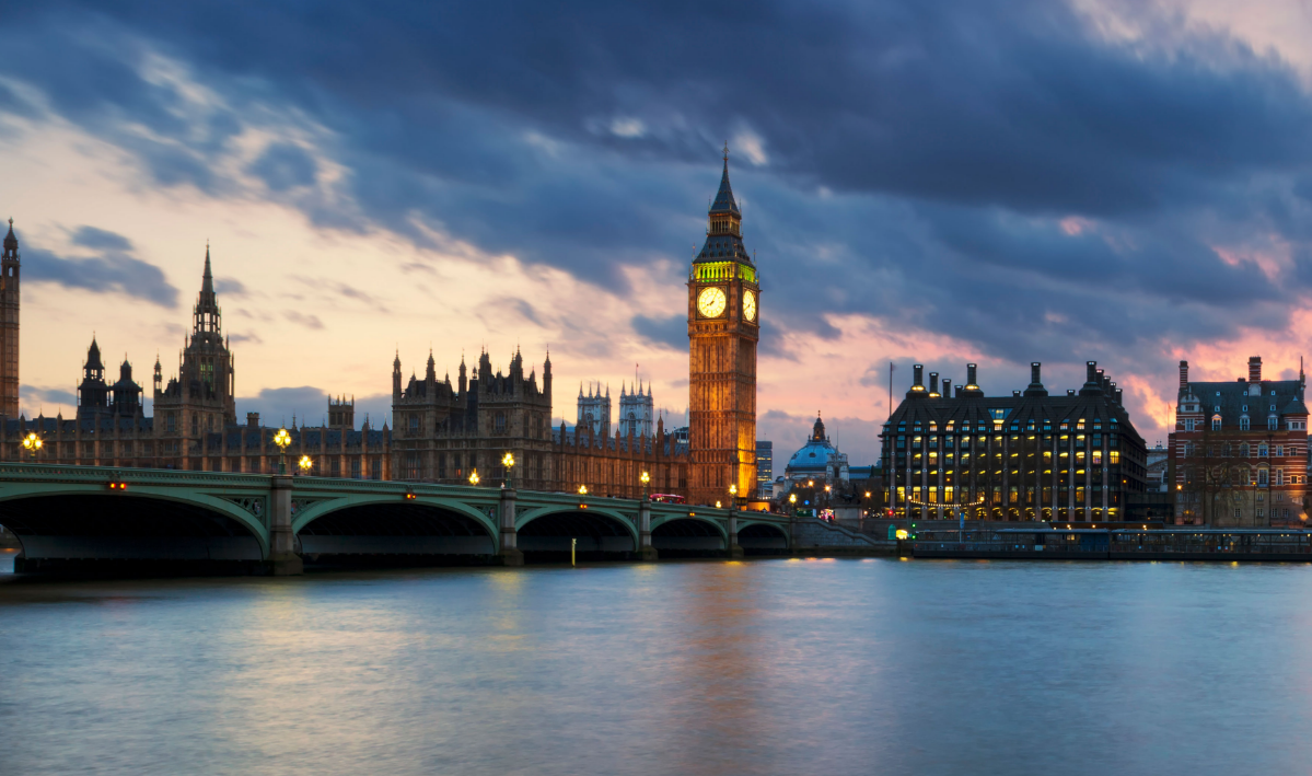 Blog Cover - 5 Essential Takeaways for Bid and Tender Managers from the UK Procurement Act – 1